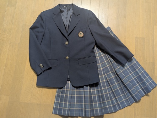 {茧 yz@{卂Z@2_Zbg@󏭂ȋf@@אg