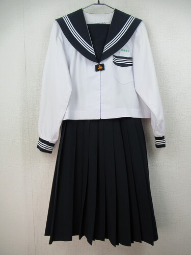 {茧 6524@730@{蓌w ԃZ[[㉺Zbg  OzbN