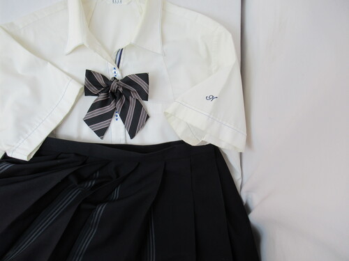  6544@590@w Đ㉺Zbg ELLE {t XJ[g