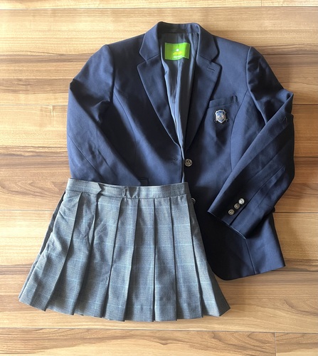 ���s�{ ���q�����Z�b�g���~�j�X�J�[�g���u���U�[