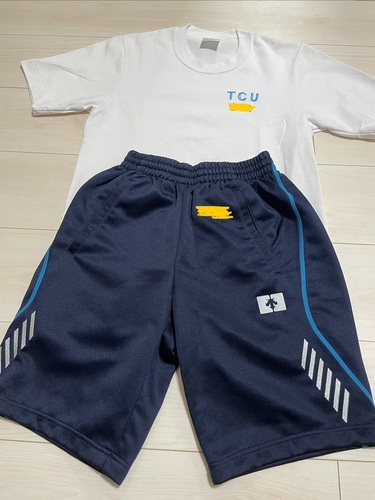 �����s ��w���X�͒��w�Z�@���q�đ̑����㉺�Z�b�g