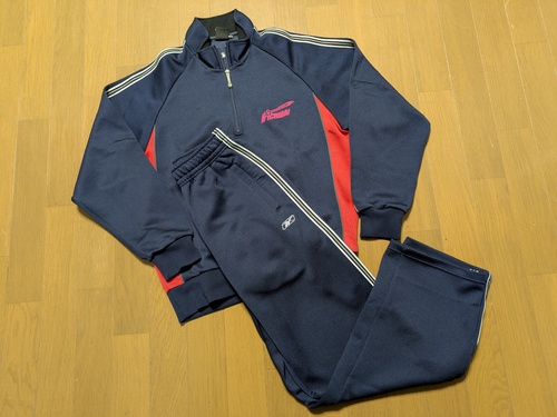 {茧 yz@{卂Z@qW[W㉺Zbg@󏭂ȋf̑@SSTCY