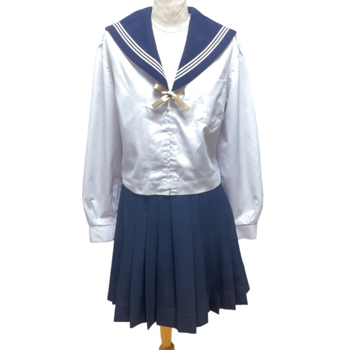 制服市場/在庫数日本一/完全無料の制服オークション