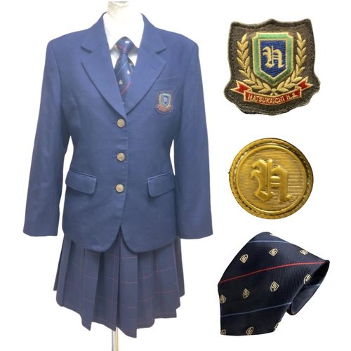 L LswZ@ iwZ@100Nȏւ`