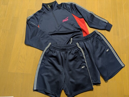 {茧 yz{卂Z@qW[Wg[jOpc2_v3_Zbgf̑