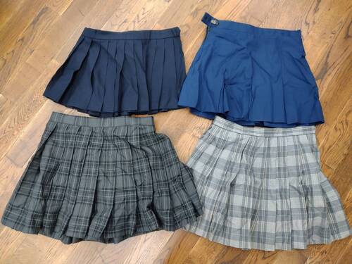 [s] yK3099zq@~jXJ[g4_