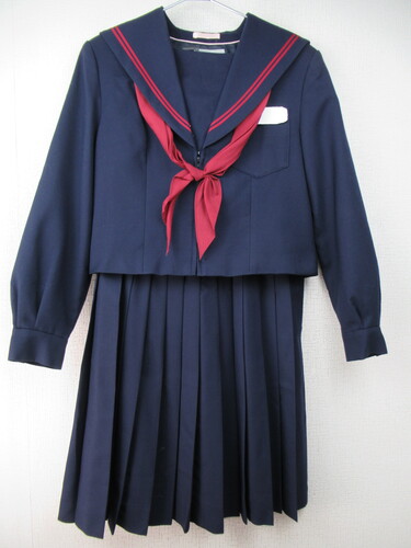 啪 7002@880@Lzw ~Z[[㉺Zbg ԃXJ[tt OWbp[