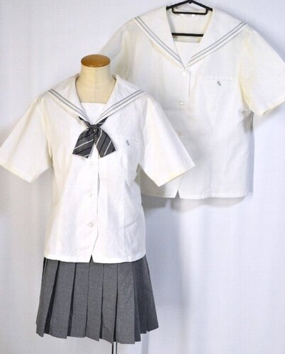  size W76 s uwZ Z[[ĕ { OJT5353