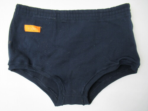 [�s��] 7311�@80�@�u���} �Ԃ�� �o���[�{�[���E�F�A UNI 150 �i�C����100��