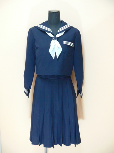 É 765@F3{C@Z[[@ É|쓌wZ