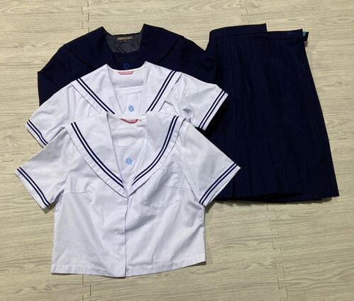 �a�̎R�� 12-70�����c���w�Z���G���J�o�[���i�@�~�ăZ�[���[�Ɠ~�X�J�[�g�Z�b�g�@�T�C�YMIX