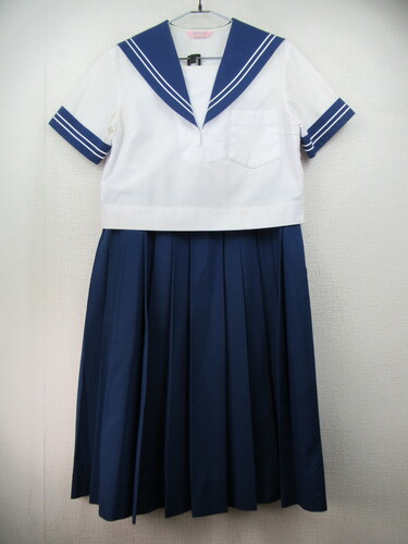 �F�{�� 7340�@660�@�o���쒆�w �ăZ�[���[�㉺�Z�b�g �� ����݃X�J�[�g