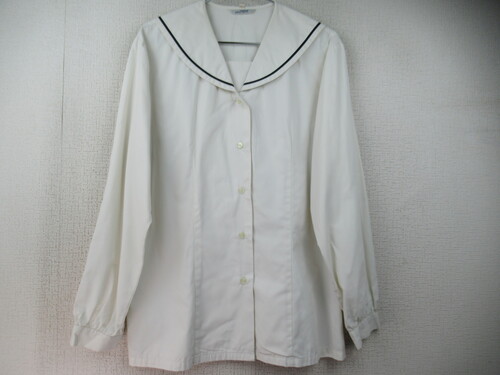 [s] 7411@220@傫ȃTCYIԃZ[[㒅 VARSITYMATE TOMBOW O{^