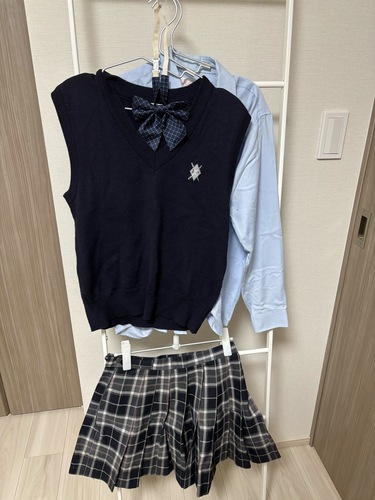 { {䐼wZ q  Zbg XJ[g J[fBKy827z