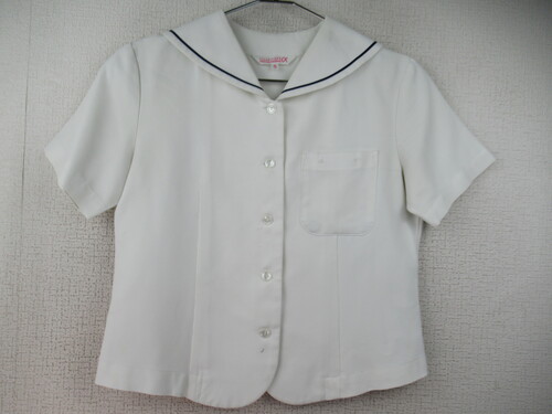 [�s��] 7447�@190�@�ăZ�[���[�㒅 SCHOOLTIGER�� �O�{�^��