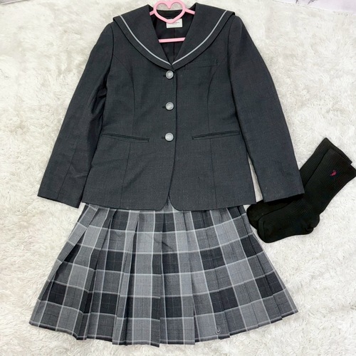 �����s �����s�� �����������Z ���q���� �~���u���U�[�㉺�Z�b�g