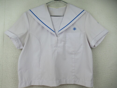 ���ꌧ 8000�@200�@�傫�ȃT�C�Y�I���Β��w �ăZ�[���[�㒅