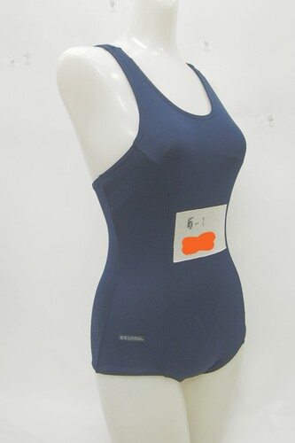  6421k �s�� �J���j�V�� �|���G�X�e��100�� �l�C�r�[ �X�N�[������ ���j���� �T�C�YM