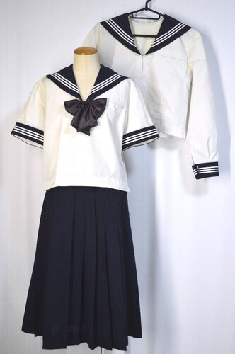  ����ʌ� ��z�s����z�����w�Z 3���C���Z�[���[�Ē��ԕ� ��size�v���[�c�X�J�[�g��T5585