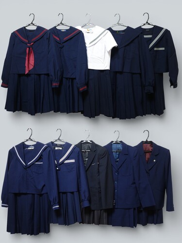 [�s��] 390�������㉺�i�r�c���Z/�����R���Z/�ےÑ�ꒆ�w/���j���㉺10�g�Z�b�g