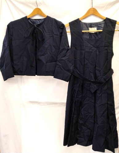 [�s��] �yK3198�z�Z���s���@�u���U�[�ƃW�����p�[�X�J�[�g�̃Z�b�g