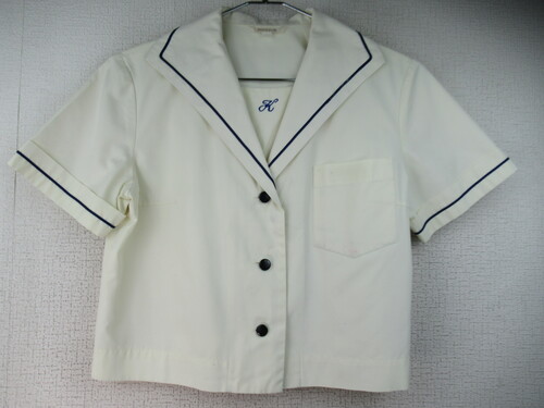 �F�{�� 8180�@210�@�풆�w �ăZ�[���[�㒅 �N���[���n �O�{�^��