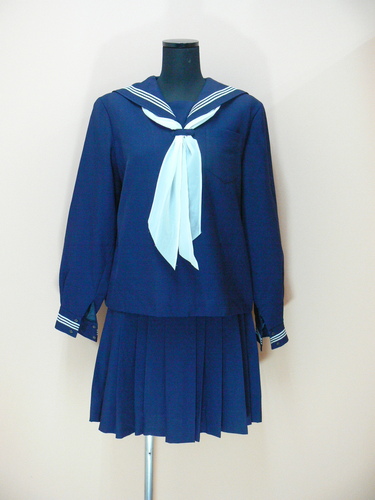 ���s�{ 787�@���s���q���w�Z�@�S�w��i�@�t���Z�b�g