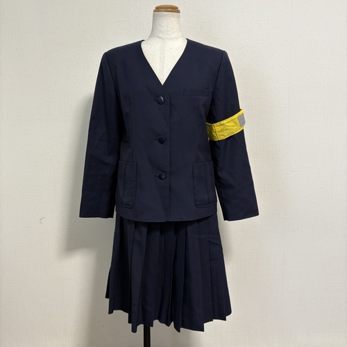 [�s��] �ySE2454�z�@���w�Z�@���Z�@�u���U�[�X�J�[�g�@�r�͕t���@W69��59