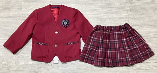 ���{ 1-91���򍲖�s�@�����c�t�����ԃu���U�[�ƃ`�F�b�N�̃X�J�[�g�@�T�C�Y110����