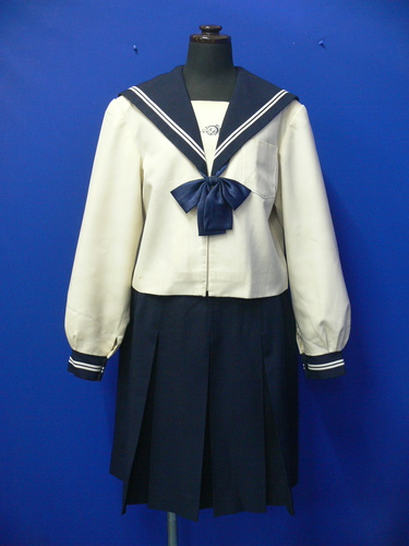 �a�̎R�� �J�q���Z�@�~���Z�b�g�@�N���[���F�̓~�Z�[���[