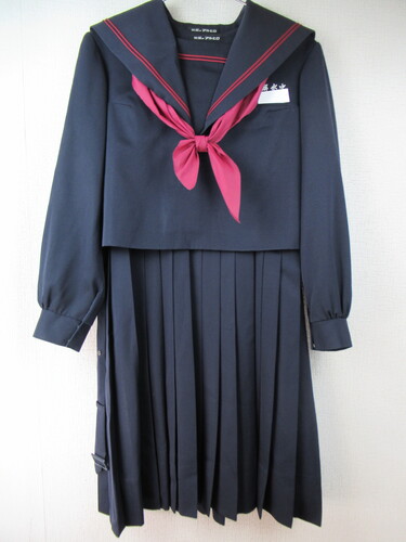 ������ 8213�@1290�@�������w �~�Z�[���[�㒅���W�����X�J ���J�V�h�X �ԃX�J�[�t�t