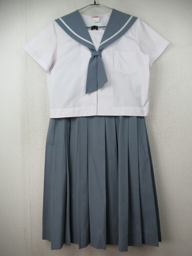 [�s��] 8225�@670�@�傫�ȃT�C�Y�I�ăZ�[���[�㉺�Z�b�g M�ETombow �O���[�� �O�z�b�N