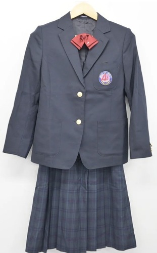 �k�C�� �D�y�s�����̗������w�Z�A���s���q����4�_