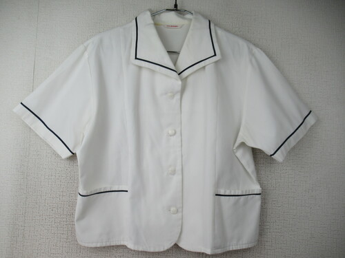 [�s��] 8353�@210�@�傫�ȃT�C�Y�I�Đ����㒅 Predichant