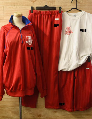  c����ʌ����O���k�����w�Z �w�菗�q�W���[�W�㉺���̑���/�̈璅�㉺����L