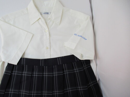 ���茧 8400�@610�@�����ۍH�ƍ������w�Z �Đ����㉺�Z�b�g