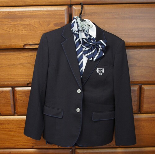 �R�`�� �������R�����w�Z�����@���s����