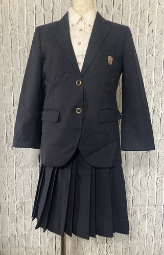 ���{ ���{���@�L�������w�Z