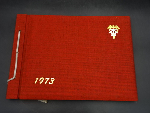  1973�N�@�����w�������w�Z�@���ƋL�O�ʐ^���@���ƃA���o���@���A���@���Z���@���쌧