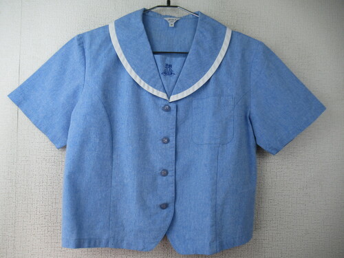 �{�茧 8634�@180�@�����w�@���Z �ăZ�[���[�㒅 ���F�n �O�{�^��