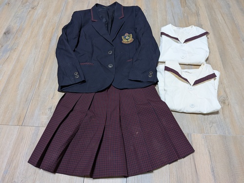 ���R�� ���R�������˓썂���w�Z ������ �㉺�Z�b�g