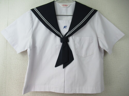 [�s��] 8642�@220�@�ăZ�[���[�㒅 M�ETombow ���� �O�z�b�N