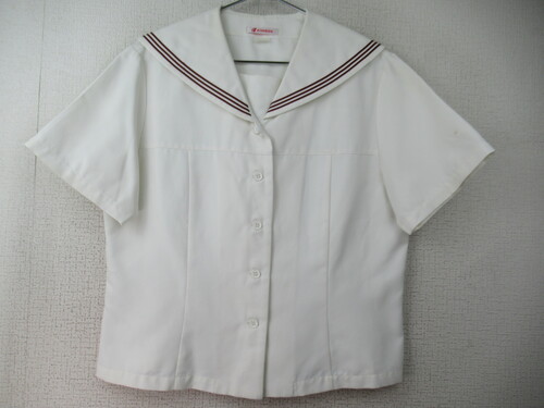 [�s��] 8661�@210�@�ăZ�[���[�㒅 KANKO �O�{�^��