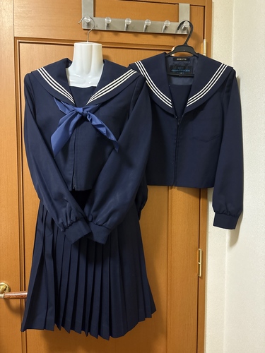 [�s��] ���w�E���Z ���� �Z�[���[�� 4�_�Z�b�g HOKUTO Kanebo UNIFORM