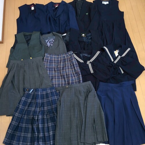 [�s��] �s���@SF4�@15�_�@�󂠂� �T�C�Y �w�Z�o�� ���܂Ƃ߁@�i����120�j�W���P�b�g�X�J�[�g�Z�[���[���x�X�g