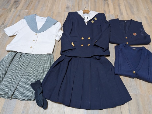 ���R�� ���R�����A�������w�Z �X�p�b  ���q���� ���i �t���Z�b�g