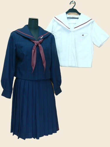 �a�̎R�� 812�@�a�̎R�����߉ꍂ�Z�@�S�w��i