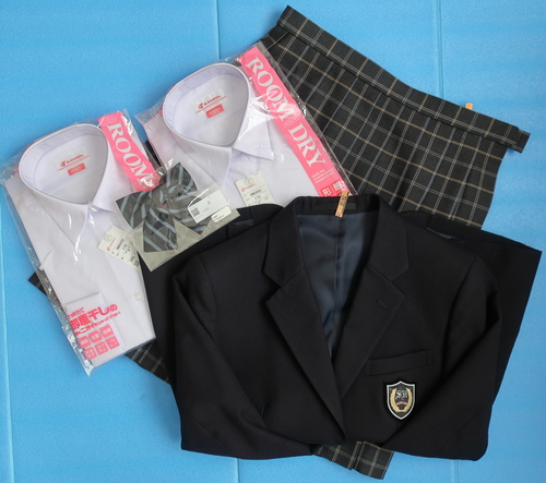 �R���� �������Z