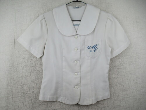 �{�茧 8825�@160�@�{����{��w���w �ăZ�[���[�㒅 �O�{�^��