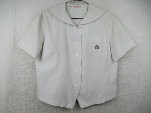 [�s��] 8826�@140�@�ăZ�[���[�㒅 SCHOOLTIGER�� �O�{�^��